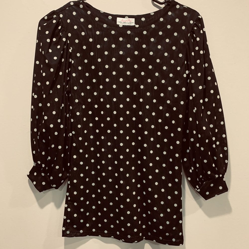 NWT NY&CO xsmall blouse black with white dots